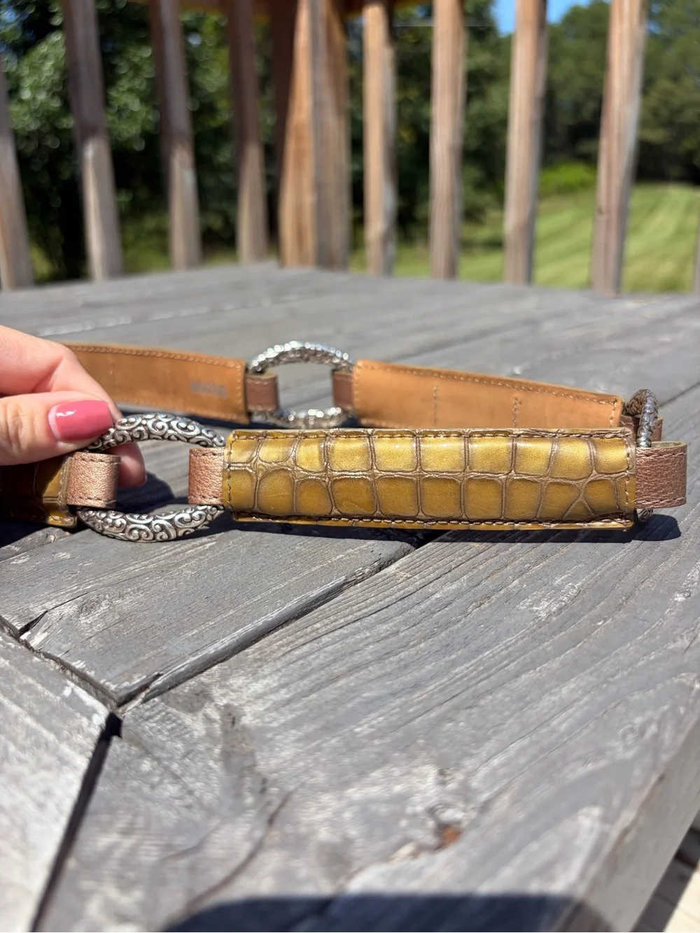 Vintage Brighton CHER B6019S Croc Embossed Stretch Belt Platinum Size 34